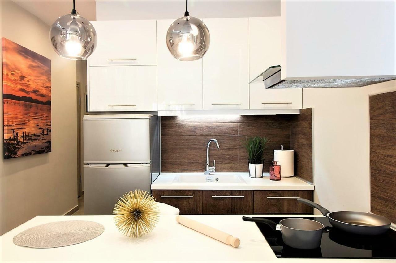 Metro Apartment Salonicco Esterno foto