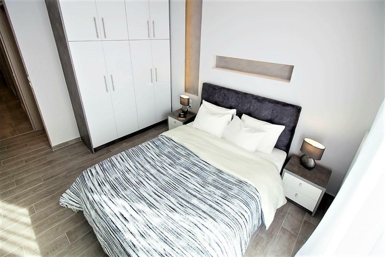 Metro Apartment Salonicco Esterno foto