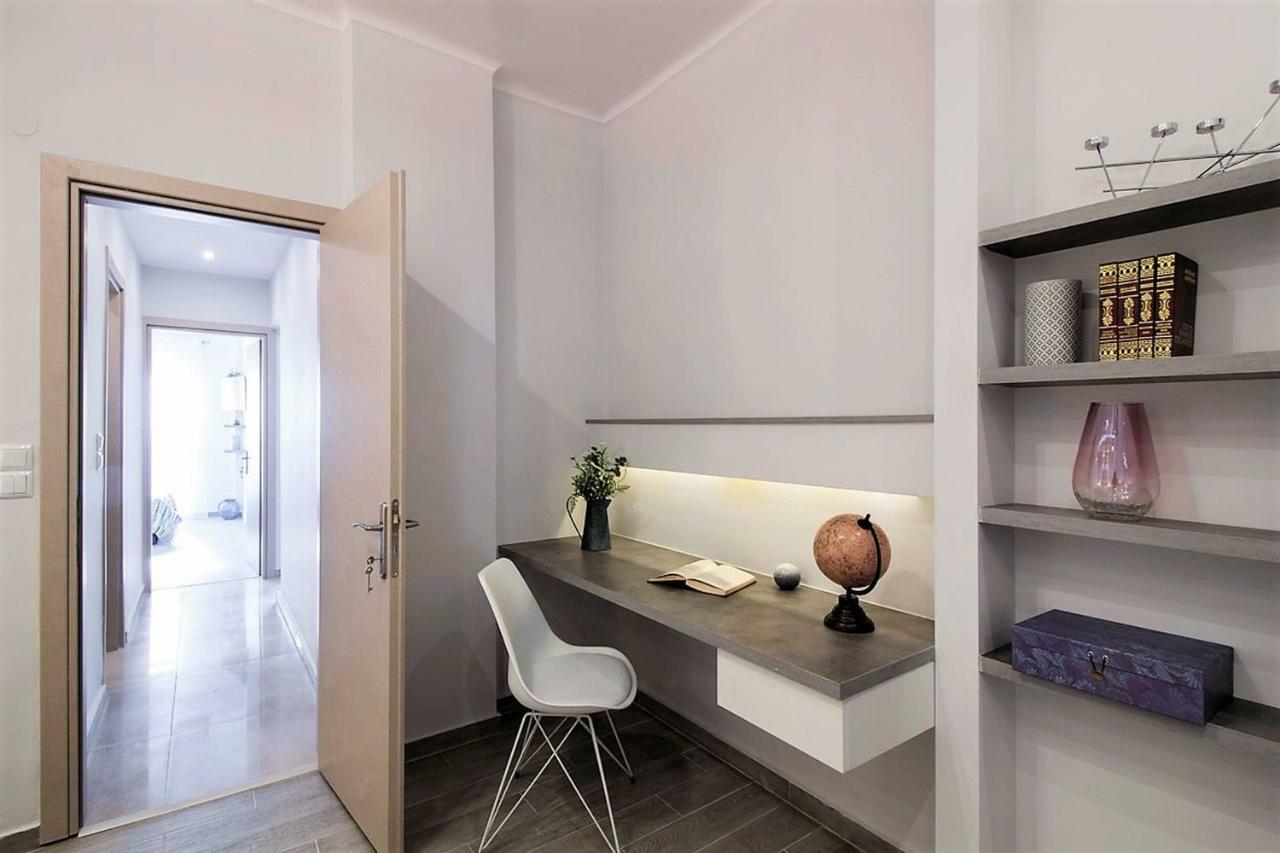 Metro Apartment Salonicco Esterno foto